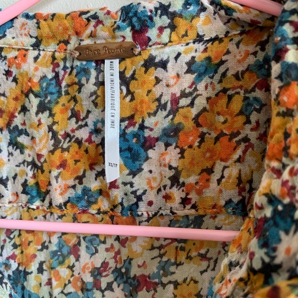 Free People Flower Button up Blouse - Picture 3 of 4